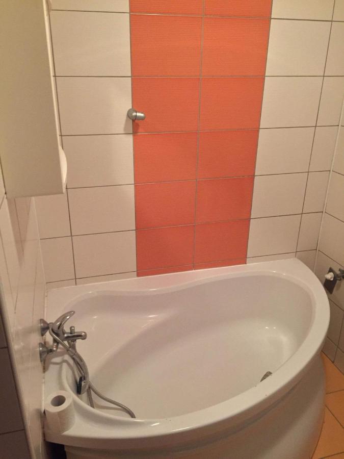 Hostel Fontana Жилина Екстериор снимка